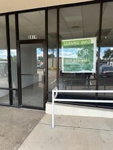 2801-2853 Central Dr, Bedford, TX for lease Building Photo- Image 1 of 2