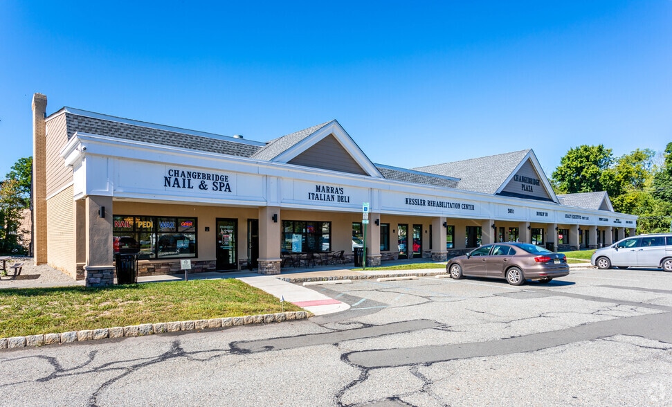 263 Changebridge Rd, Pine Brook, NJ for lease - Building Photo - Image 2 of 10