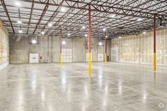 4198 Eagle Hill Dr, High Point, NC for lease Interior Photo- Image 1 of 7