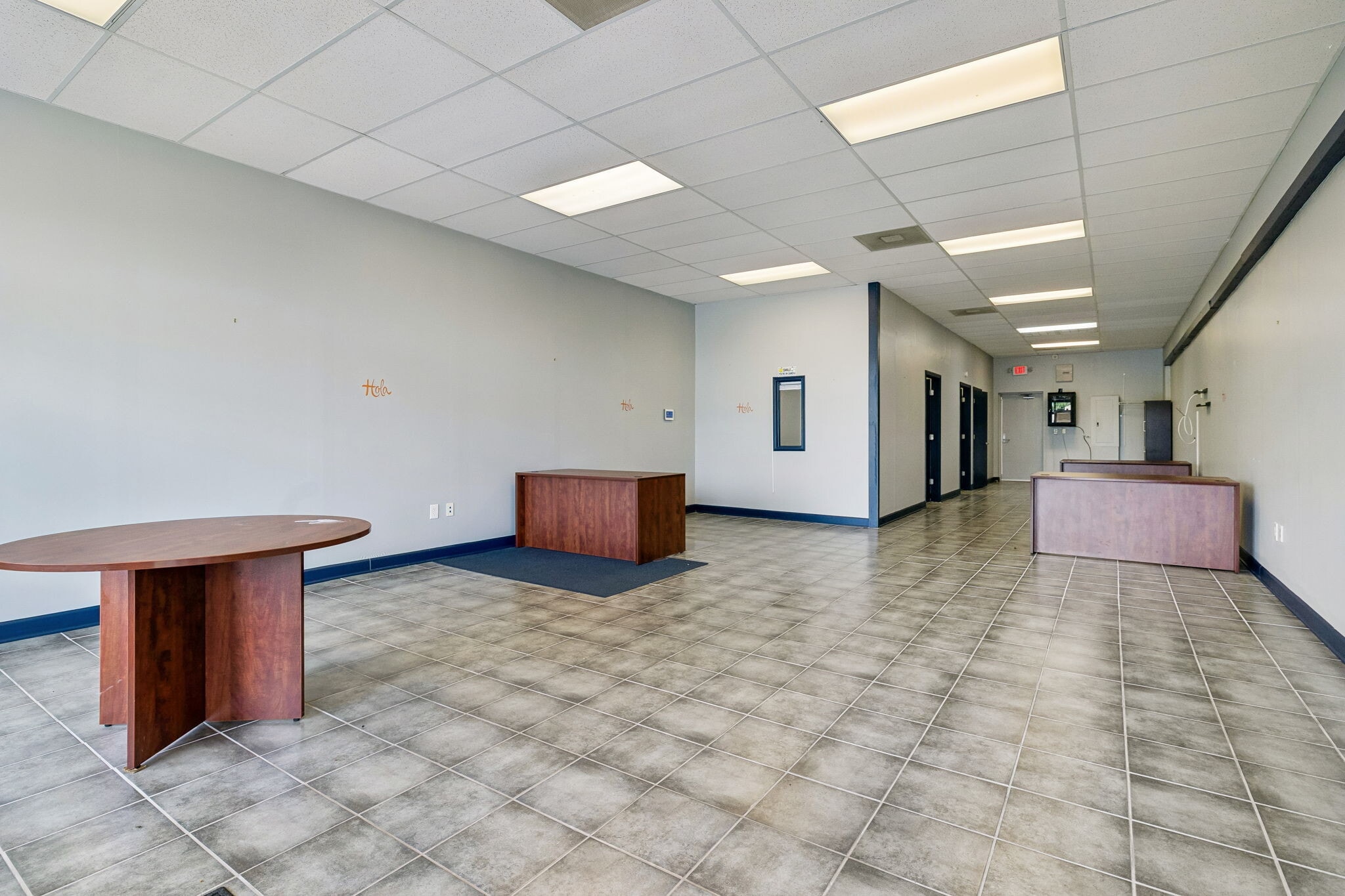 598 Waldron Rd, La Vergne, TN à louer Photo intérieure- Image 1 de 13