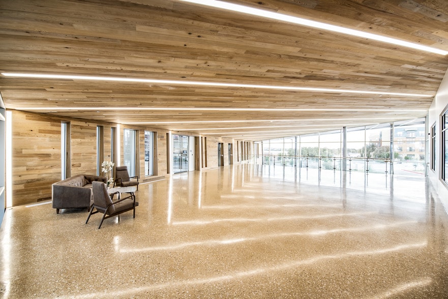 710 Hester's Crossing Rd, Round Rock, TX for lease - Interior Photo - Image 2 of 14