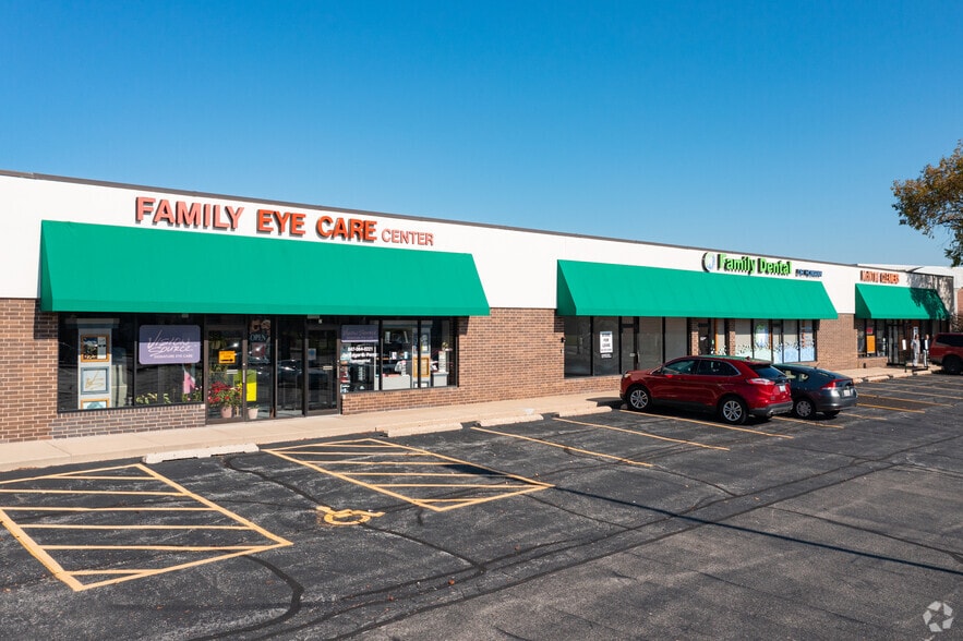2-12 E Devon Ave, Elk Grove Village, IL à louer - Photo du bâtiment - Image 1 de 5