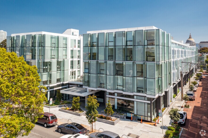 555 Fulton St, San Francisco, CA à louer - Photo du bâtiment - Image 2 de 4
