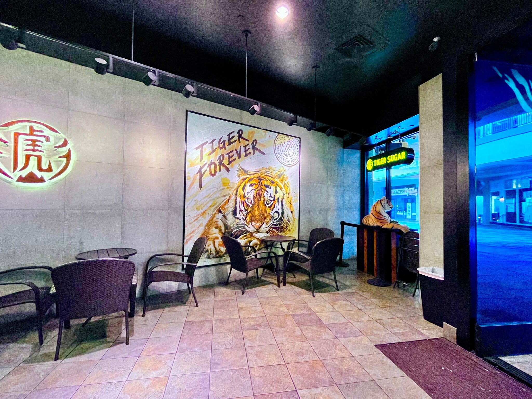 1450 Ala Moana Blvd, Honolulu, HI à louer Photo intérieure- Image 1 de 3