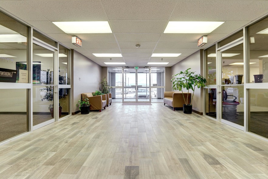 3400 Industrial Ln, Broomfield, CO for lease - Interior Photo - Image 3 of 3