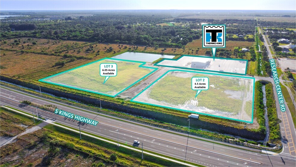 King's Hwy, Fort Pierce, FL à vendre - Photo du bâtiment - Image 2 de 5