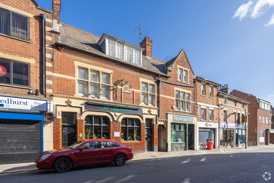 14 Mill St, Bedford for lease - Building Photo - Image 2 of 9