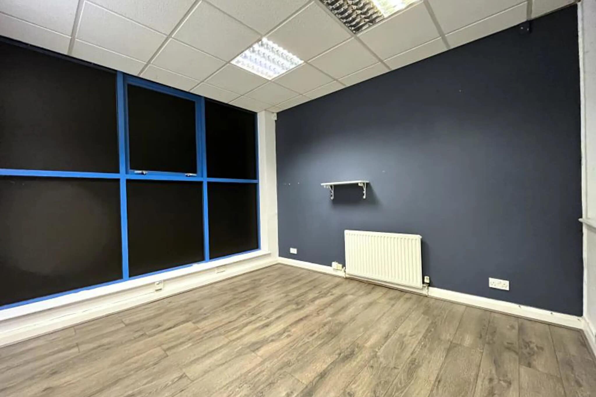 10 Bradley St, Manchester for lease Interior Photo- Image 1 of 4