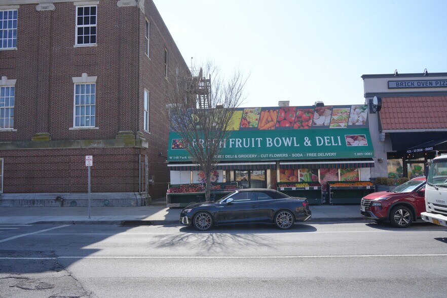 148 W Park Ave, Long Beach, NY à vendre - Photo du bâtiment - Image 2 de 2