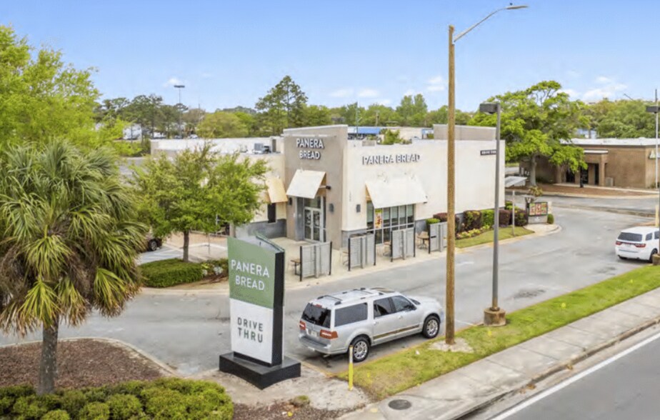 350 Mary Esther Blvd, Mary Esther, FL à vendre - Photo du bâtiment - Image 3 de 6