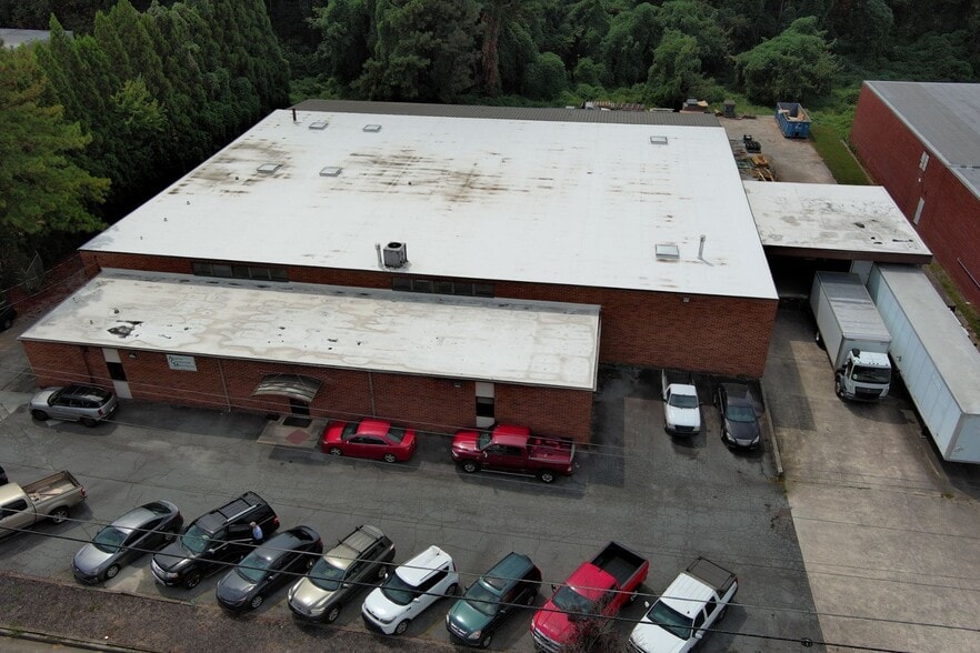 2190 Defoor Hills Rd NW, Atlanta, GA for sale - Building Photo - Image 2 of 8