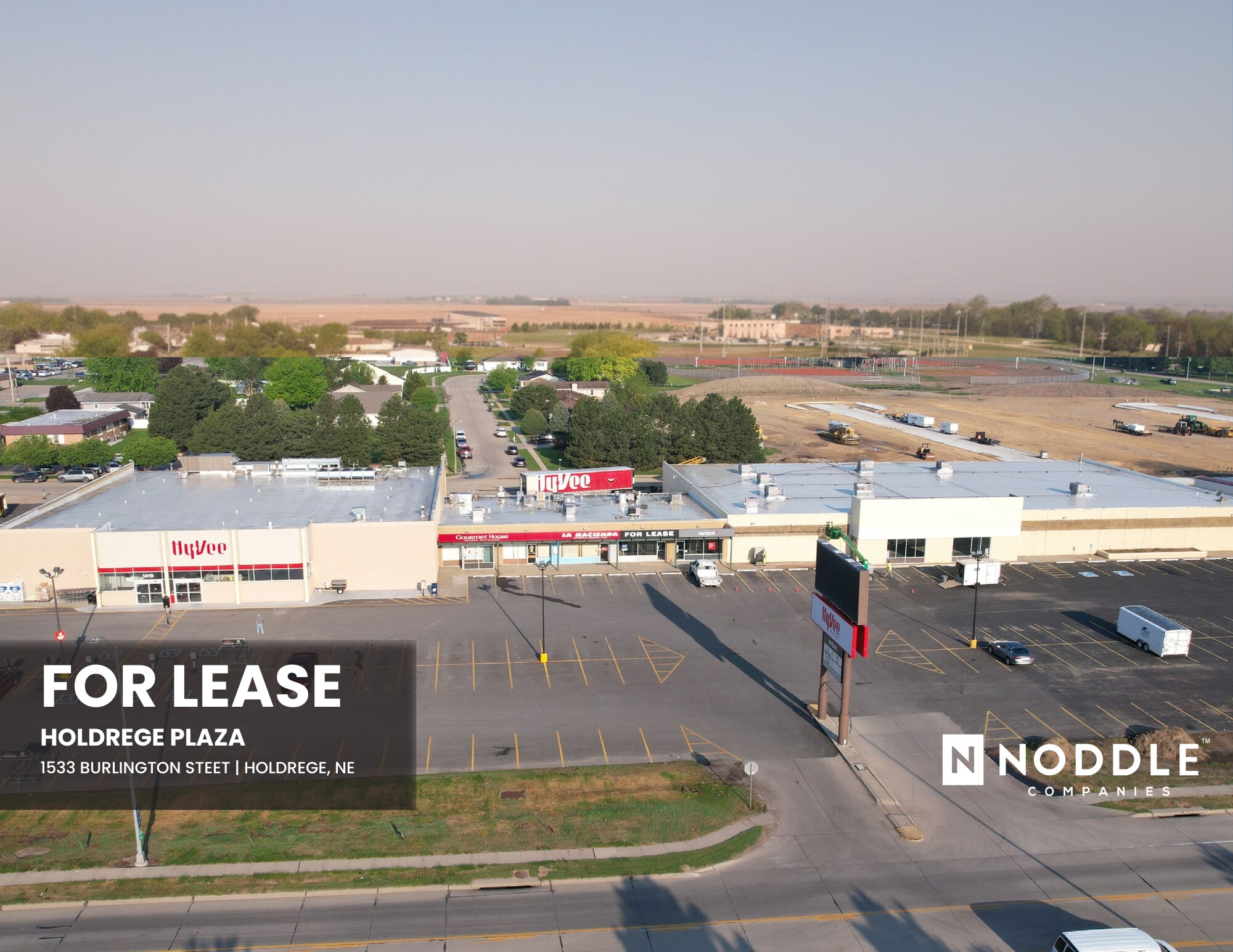1419-1533 Burlington St, Holdrege, NE for lease Primary Photo- Image 1 of 7