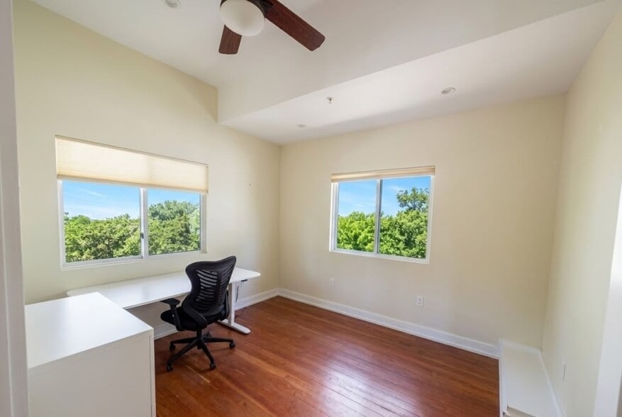 292 Red Hill Ave, San Anselmo, CA à louer - Photo intérieure - Image 3 de 8