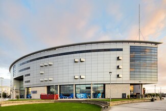 Plus de détails pour 2 Queens Quay, Belfast - Commerce de détail à louer