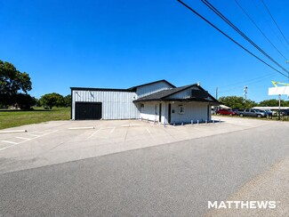 More details for 1301 S Kaufman St, Ennis, TX - Retail for Lease