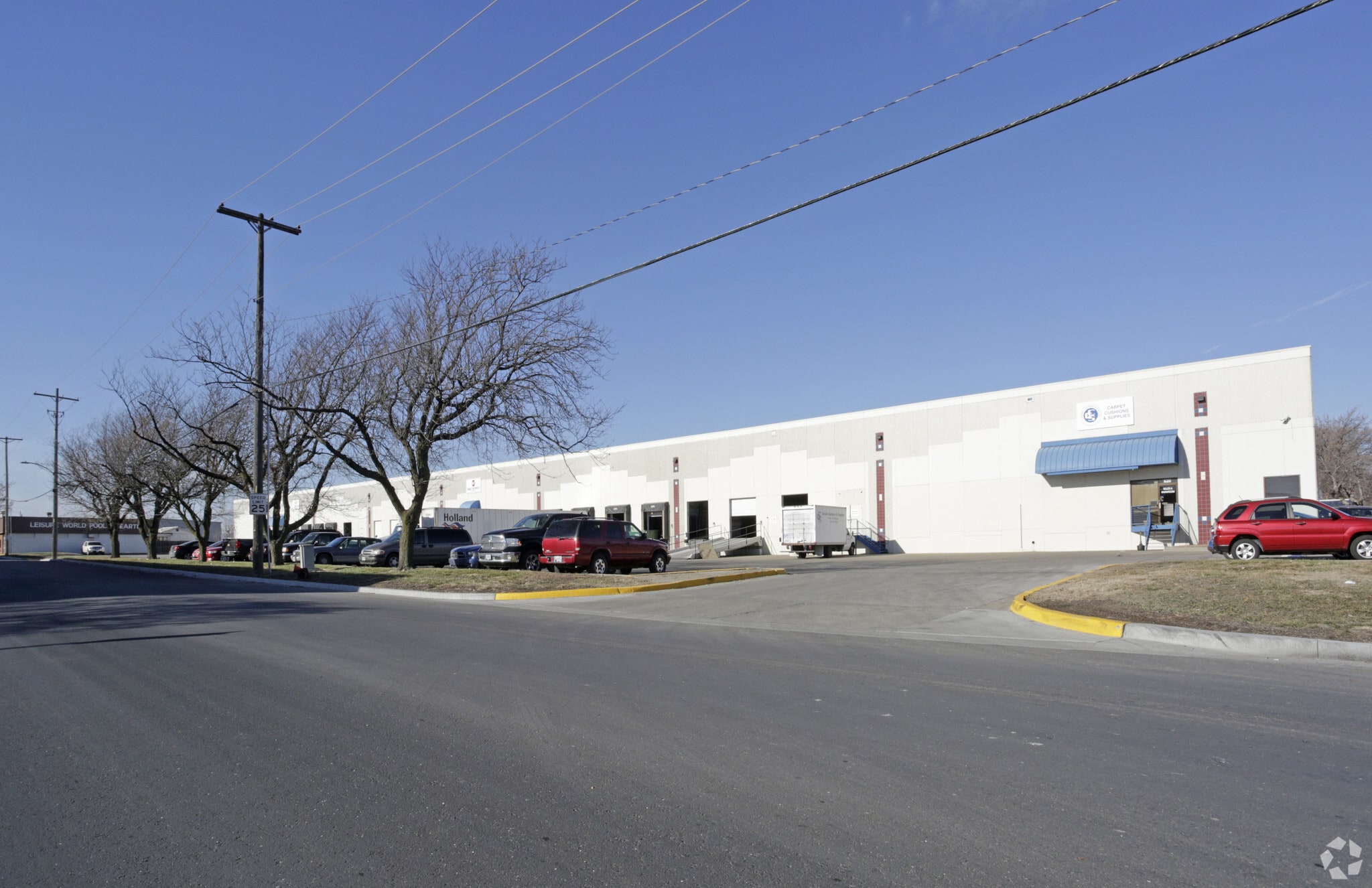 414-522 E 16th Ave, North Kansas City, MO for lease Primary Photo- Image 1 of 7