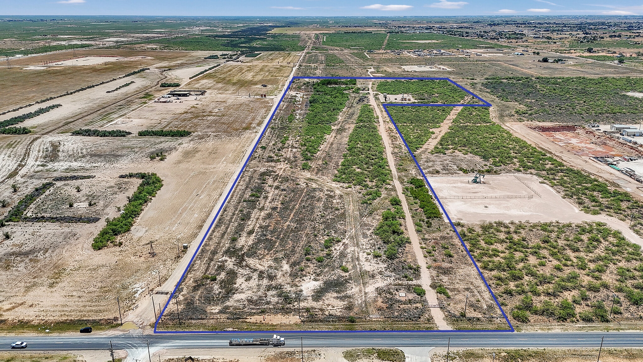 0 S FM 715, Midland, TX à vendre Aérien- Image 1 de 12