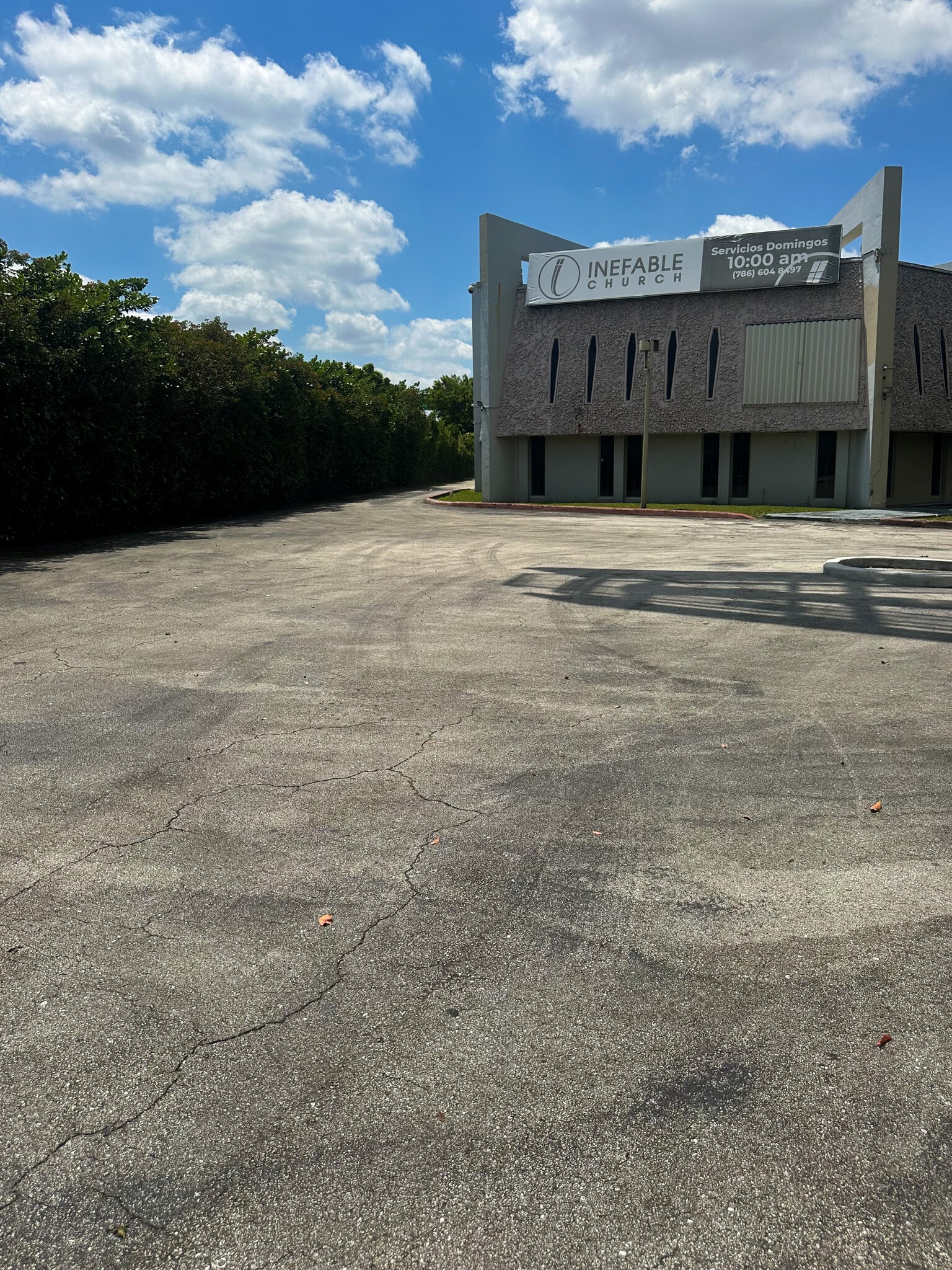 18500 NE 5th Ave, Miami Gardens, FL for lease Building Photo- Image 1 of 6