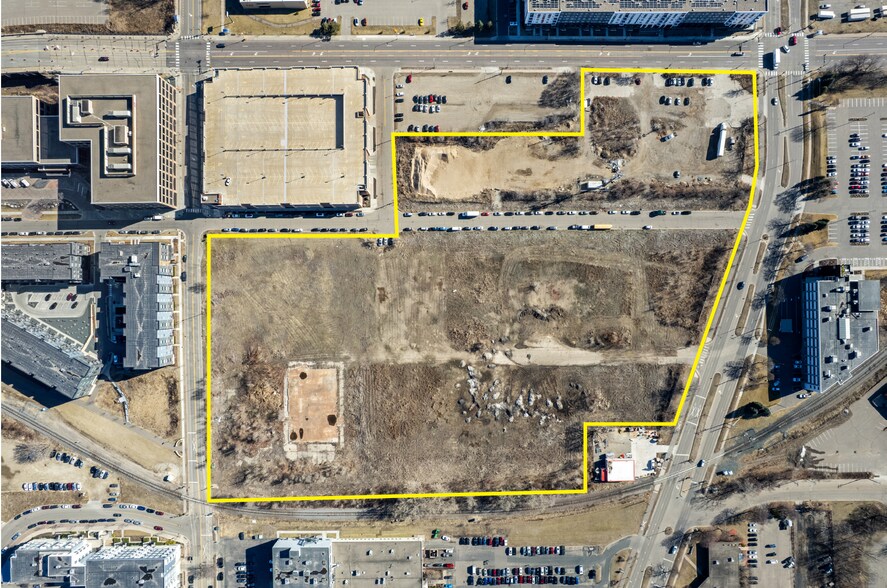 173 Robert St S, Saint Paul, MN à vendre - Photo du bâtiment - Image 3 de 4