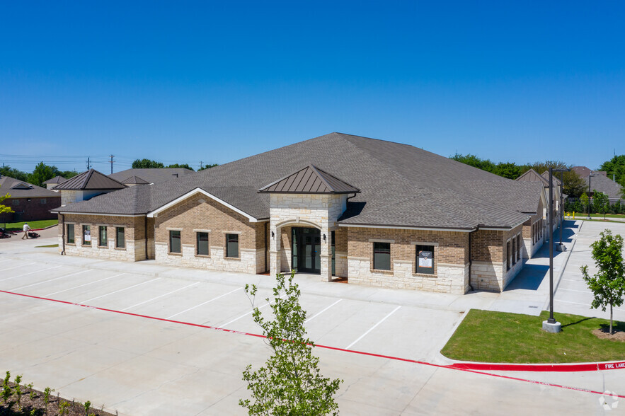 12530 Lebanon Rd, Frisco, TX à louer - Photo du b timent - Image 3 de 3