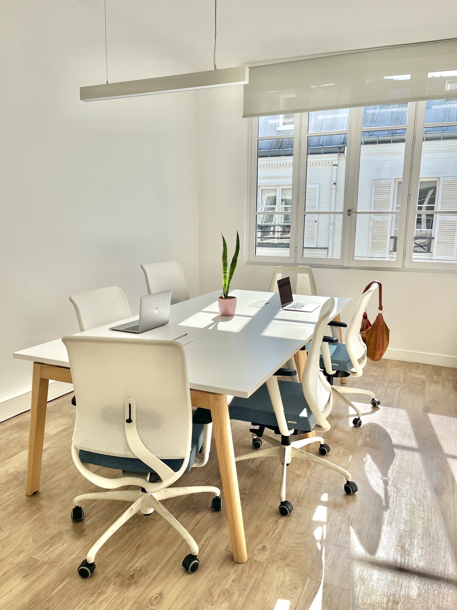 51 Rue Sainte-Anne, Paris for lease Interior Photo- Image 1 of 15