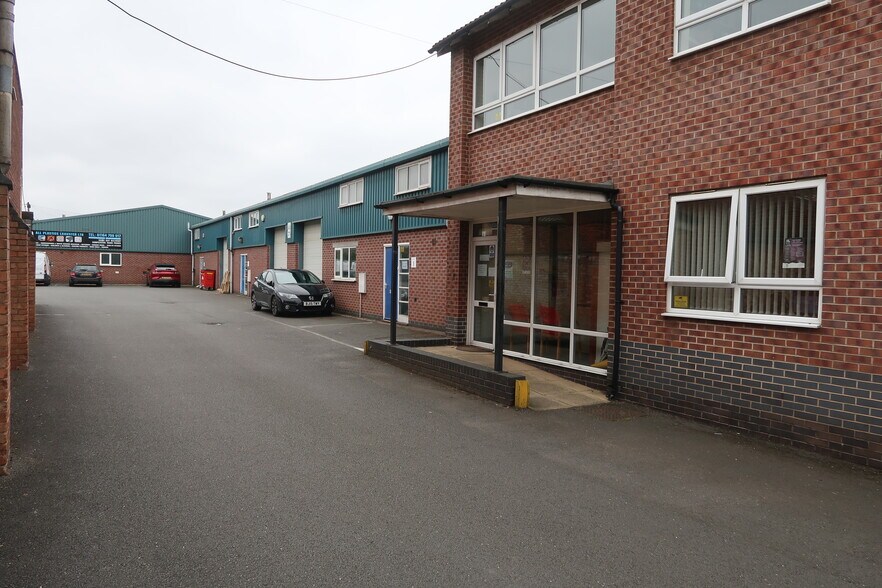 651 Melton Rd, Leicester for sale - Building Photo - Image 2 of 3