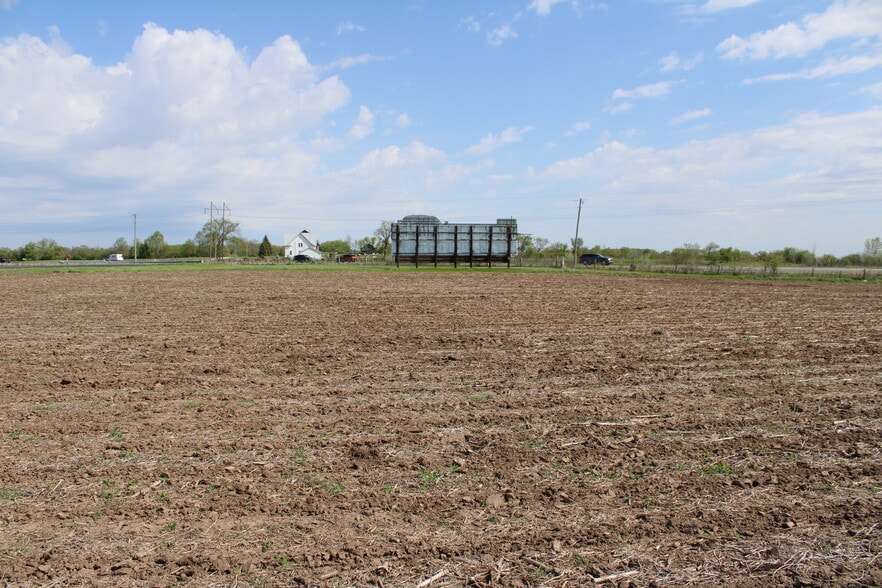 Sales Road, Van Dyne, WI for sale - Building Photo - Image 2 of 7