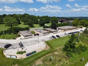 S22W22660 Broadway, Waukesha, WI - Aérien  Vue de la carte