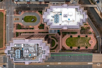 951 E Byrd St, Richmond, VA - AERIAL  map view