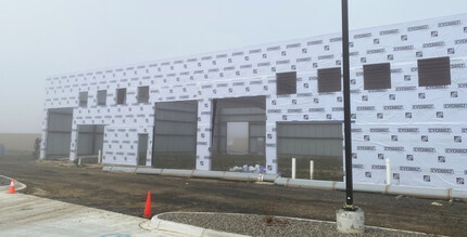 54191 Gratiot Ave, Chesterfield Township, MI for lease Building Photo- Image 2 of 2