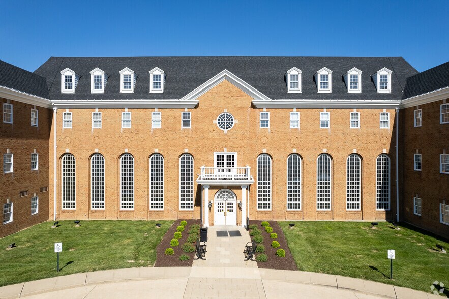 456 N New Ballas Rd, Creve Coeur, MO à louer - Photo du bâtiment - Image 3 de 8