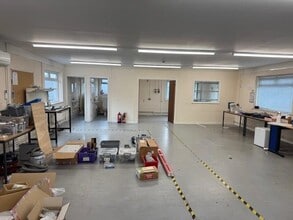 111 Masons Rd, Stratford Upon Avon for lease Interior Photo- Image 1 of 4