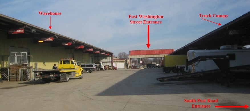 8833 E Washington St, Indianapolis, IN à louer - Photo du bâtiment - Image 2 de 6