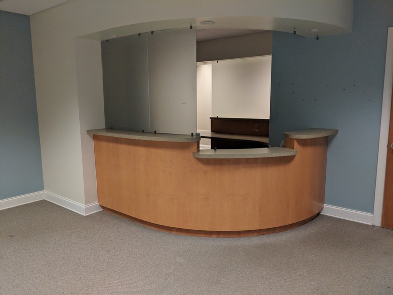 10210 Hickorywood Hill Ave, Huntersville, NC for sale - Other - Image 2 of 17