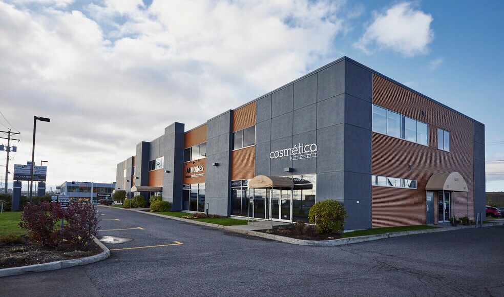 5275 Boul Des Gradins, Québec, QC à vendre - Photo principale - Image 1 de 1