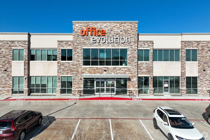 8720 Silverado Trail, McKinney, TX for lease - Building Photo - Image 1 of 11