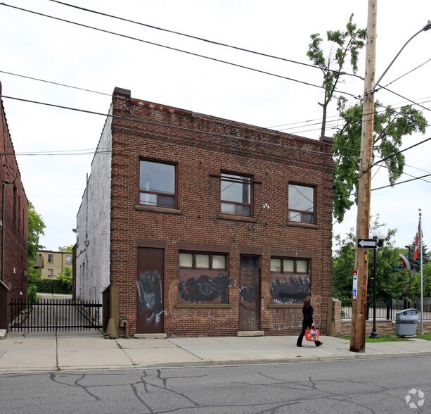 78 Mimico Ave, Toronto, ON for lease - Primary Photo - Image 1 of 2