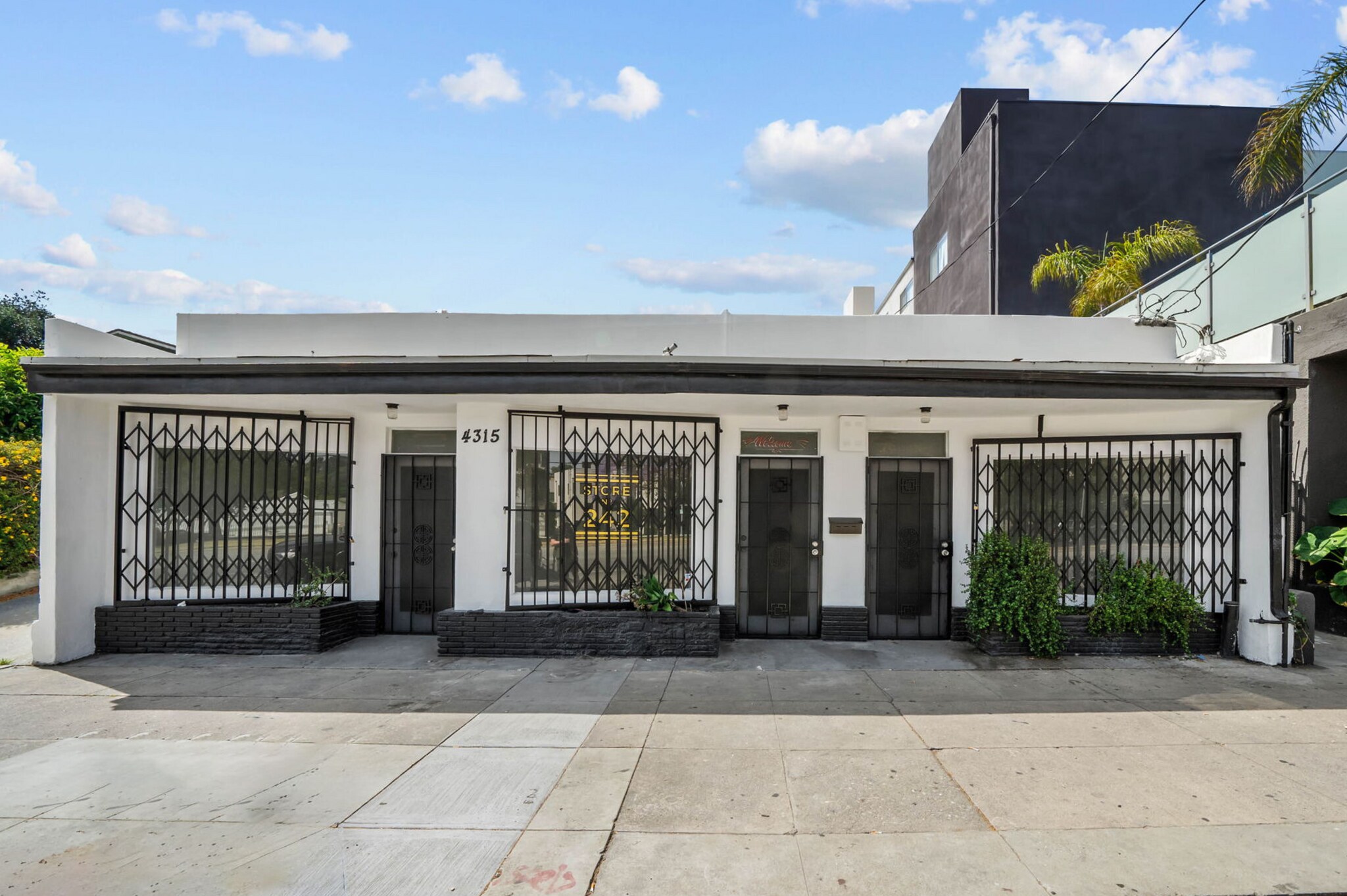 4311-4315 Eagle Rock Blvd, Los Angeles, CA à vendre Photo principale- Image 1 de 47