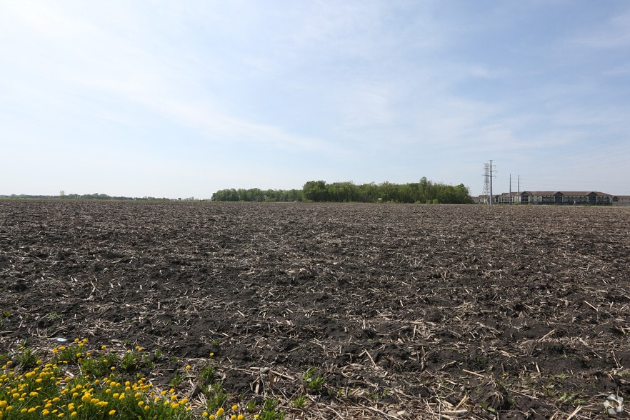 3500 Technology Dr, Mankato, MN for sale - Building Photo - Image 1 of 2