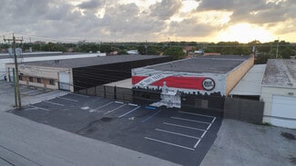 Plus de détails pour 3630 E 10th Ct, Hialeah, FL - Industriel à louer
