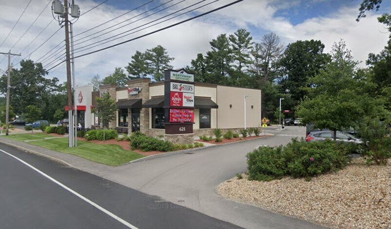 621 Amherst St, Nashua, NH à vendre - Photo du bâtiment - Image 3 de 8