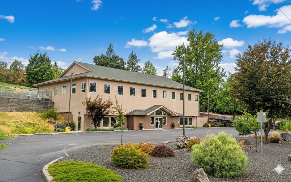 1717 W 6th Ave, Spokane, WA à louer - Photo du bâtiment - Image 1 de 7