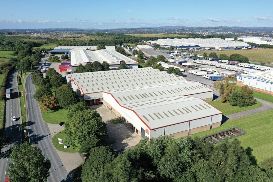 Heywood Distribution Park, Heywood à louer - Photo du bâtiment - Image 2 de 14