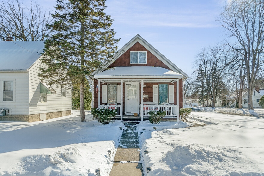 Saginaw 25 Housing Portfolio portfolio of 25 properties for sale on LoopNet.ca - Building Photo - Image 3 of 6