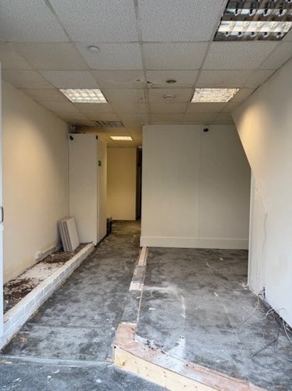 511 Mansfield Rd, Nottingham for lease - Interior Photo - Image 2 of 4