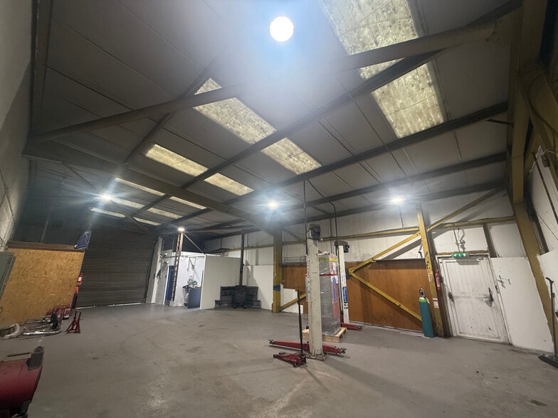 40A-40B Seafield Rd, Inverness for lease - Building Photo - Image 3 of 4