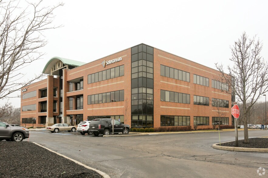 9100 South Hills Blvd, Broadview Heights, OH à louer - Photo du bâtiment - Image 3 de 3