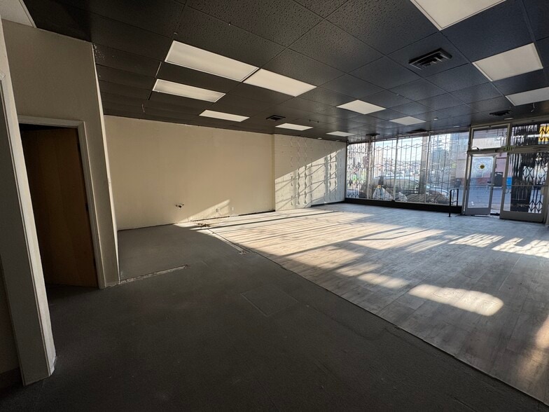 5196 Mission St, San Francisco, CA for lease - Building Photo - Image 3 of 6