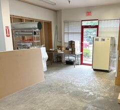 7163 Vantage Way, Delta, BC for lease Interior Photo- Image 2 of 3