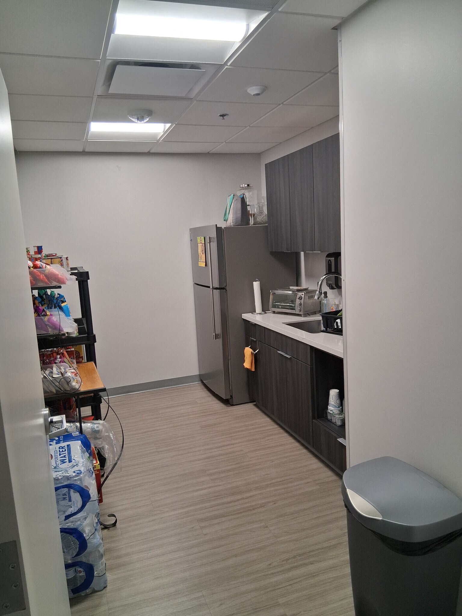 3299 Woodburn Rd, Annandale, VA for lease Interior Photo- Image 1 of 5